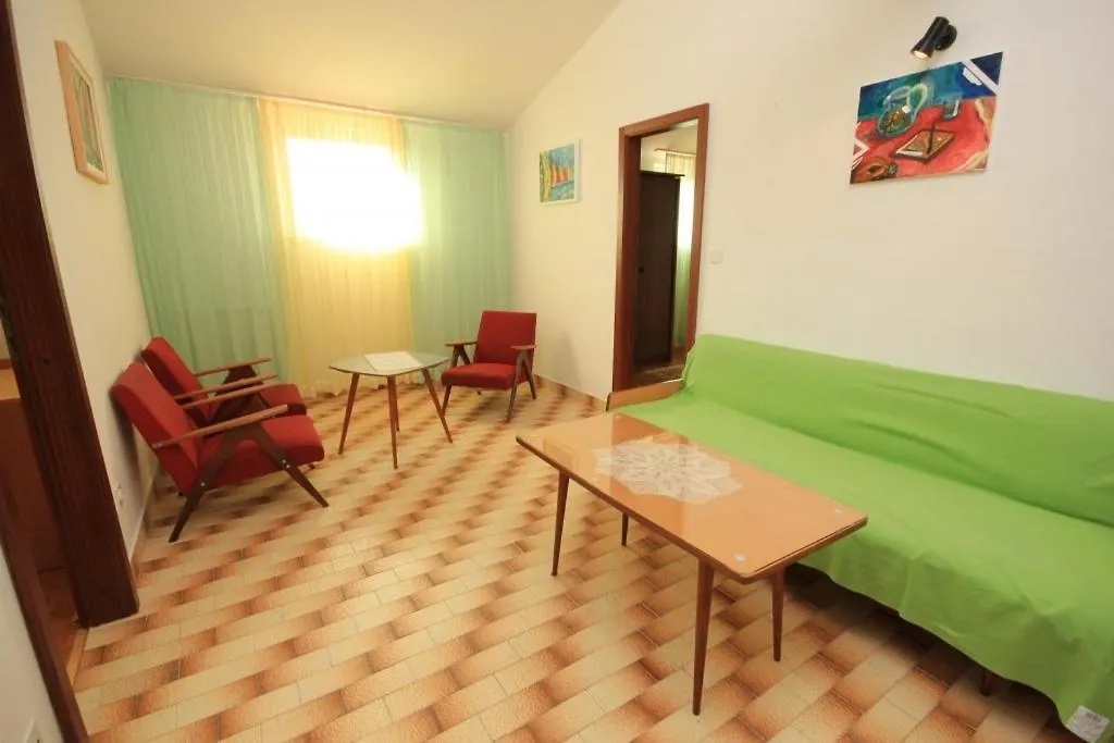 Holiday Apartments Pjescana Uvala, Pula - 7652