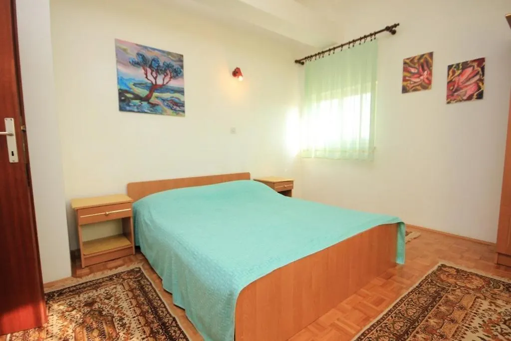 Holiday Apartments Pjescana Uvala, Pula - 7652