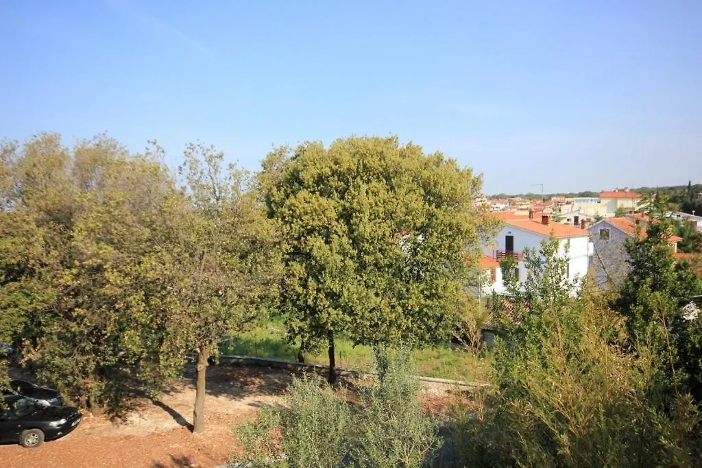 Holiday Apartments Pjescana Uvala, Pula - 7652