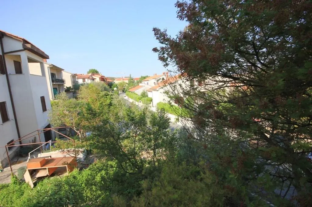 Holiday Apartments Pjescana Uvala, Pula - 7652