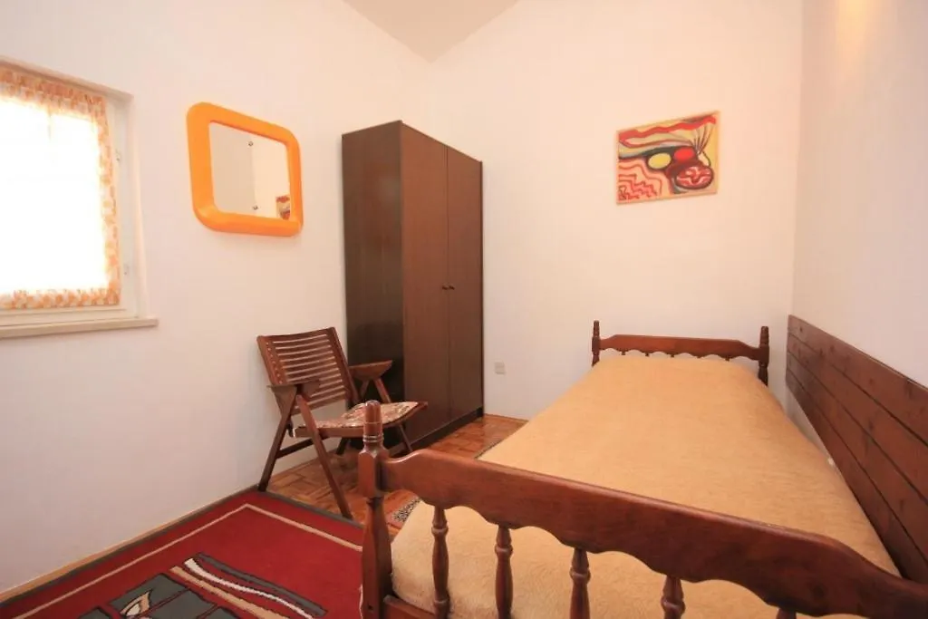 Holiday Apartments Pjescana Uvala, Pula - 7652
